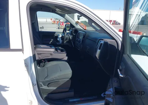 2017 Chevrolet Silverado 1500 2Lt z USA, uszkodzony, nr VIN 3GCUKREC4HG187043